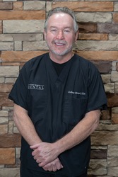 Dr. Art Mund